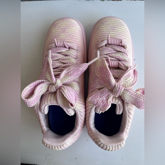 BURBERRY Knit Sneaker- Cameo 38 - Picture 12 of 12